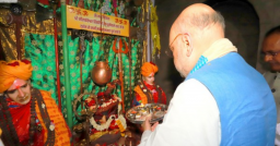 Madhya Pradesh: Amit Shah visits 'Aanchalkund Dham' main centre of folk faith in Chhindwara